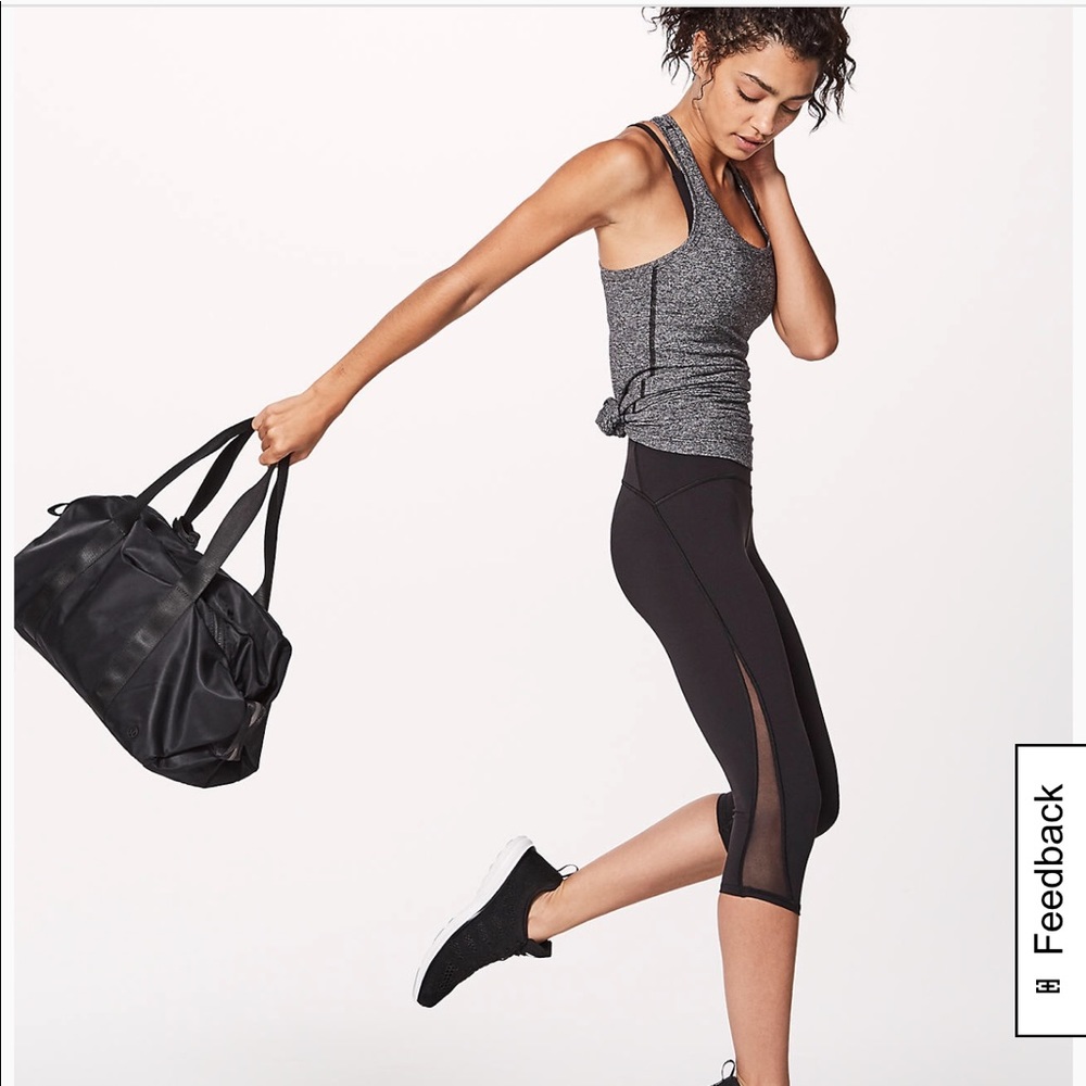 Train Times Black Lululemon Crop NWT
